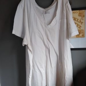 White short sleeve t-shirt